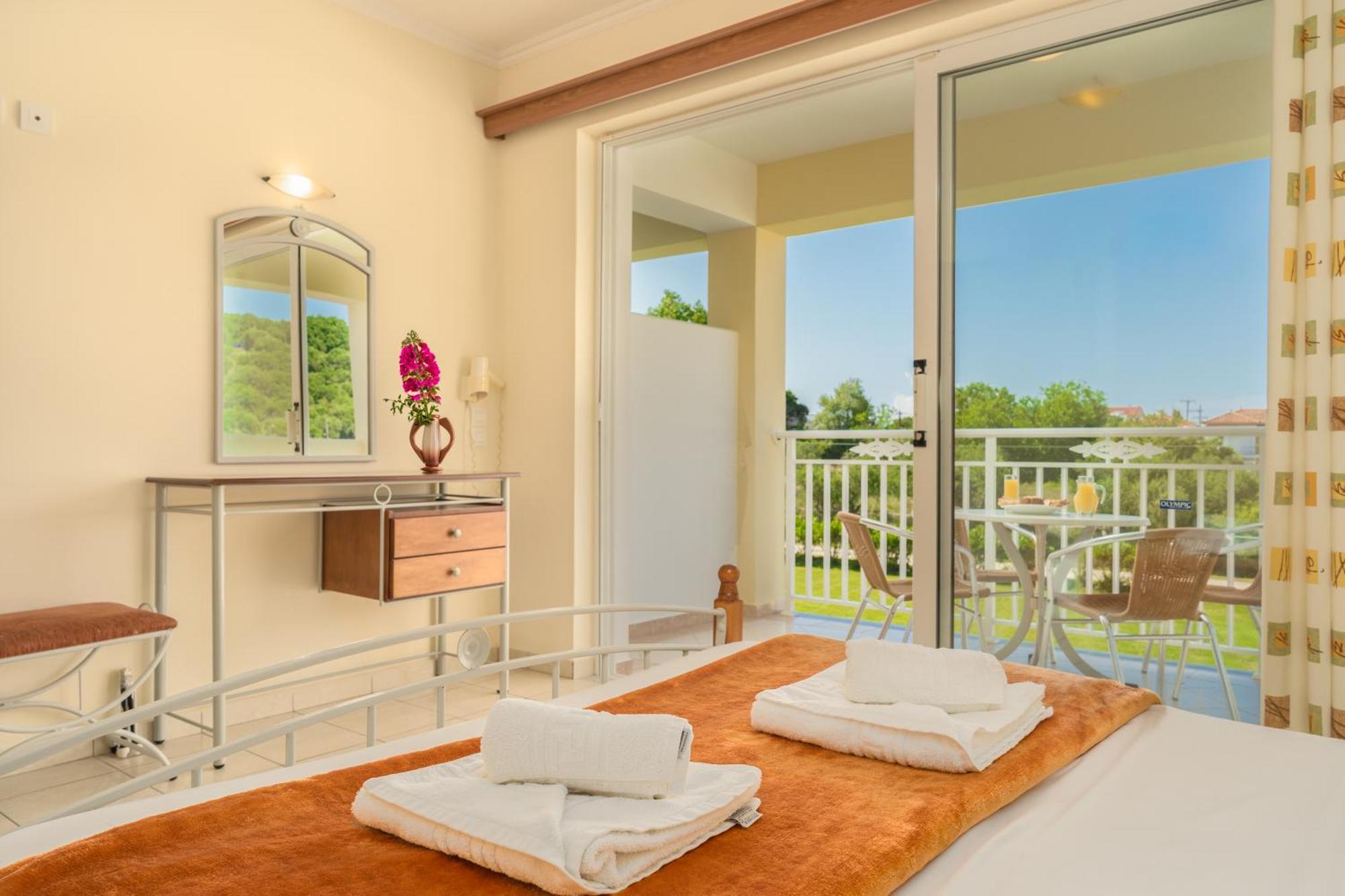 Manousis Aparthotel Tsilivi (Zakynthos) Exterior foto