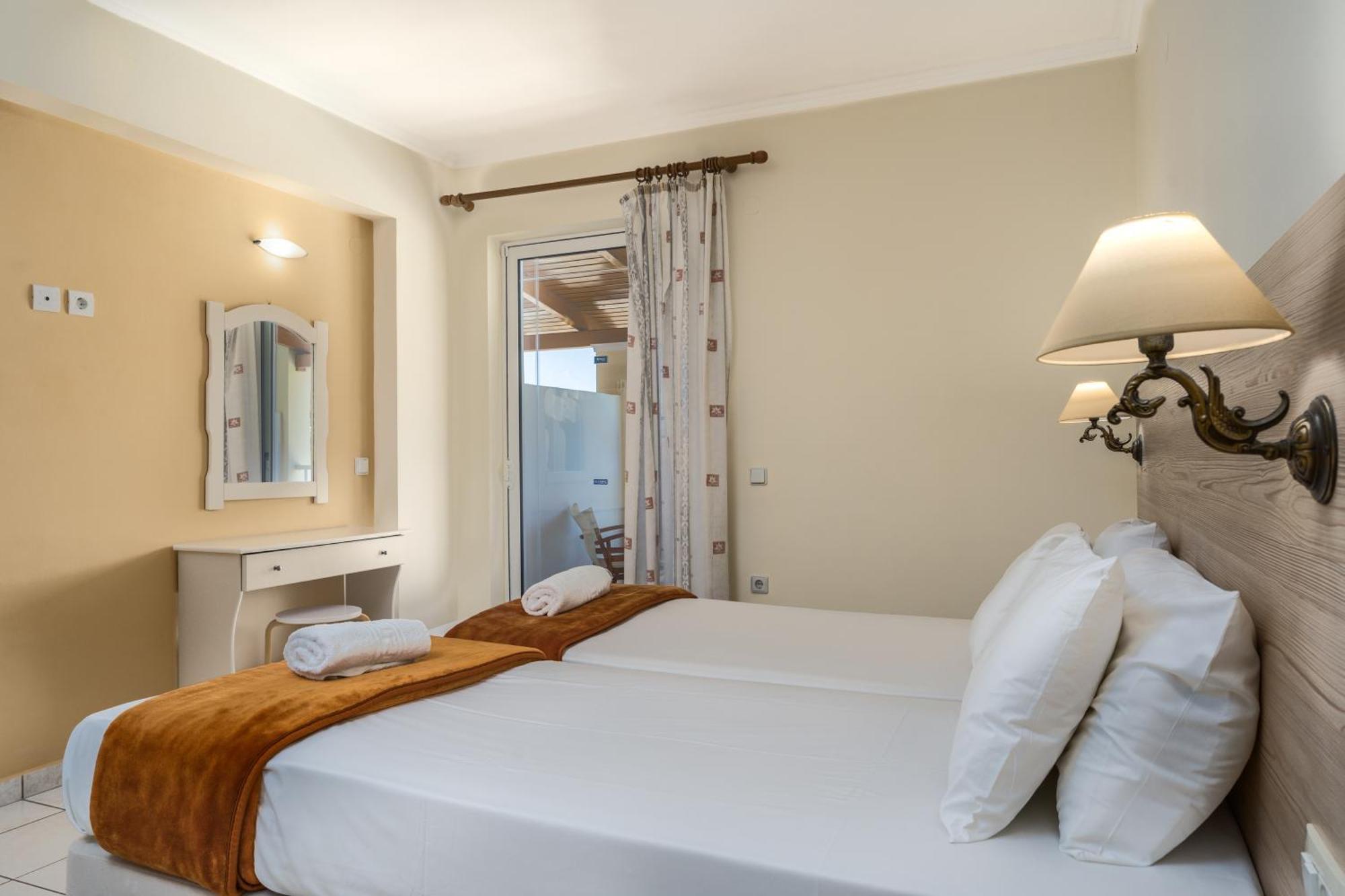 Manousis Aparthotel Tsilivi (Zakynthos) Exterior foto